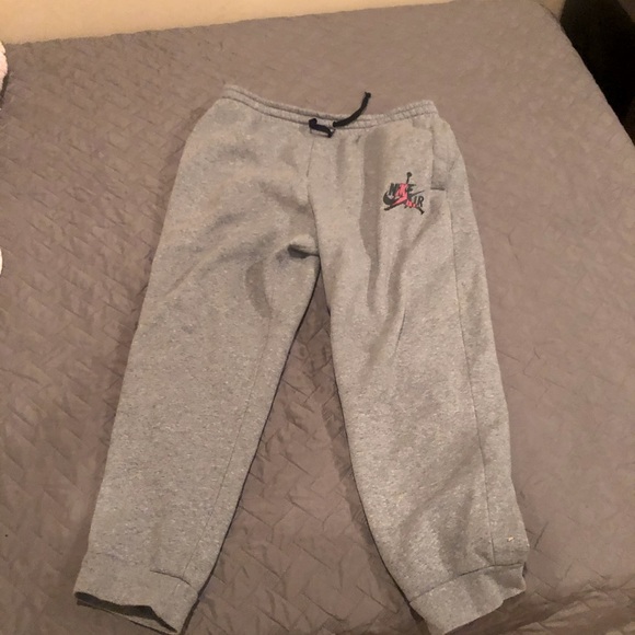 Jordan Tracksuit - Picture 1 of 5